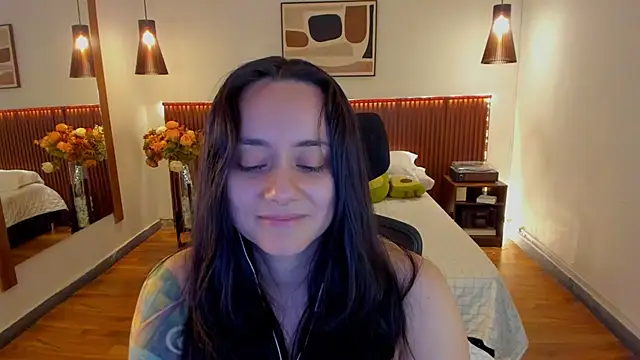 KatherineBond webcam