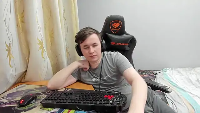 iliaskrislove webcam