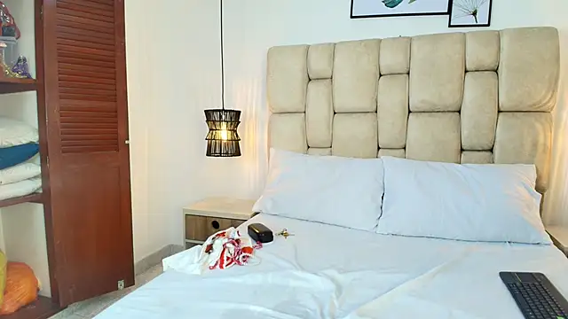 AdharaSmithh webcam
