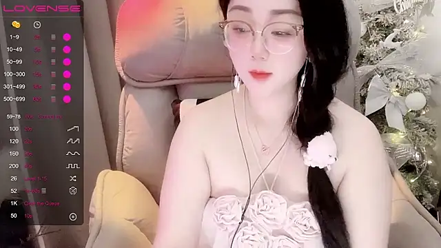 Monica-666888- webcam