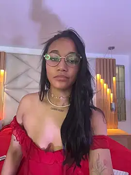 coraline_vera webcam