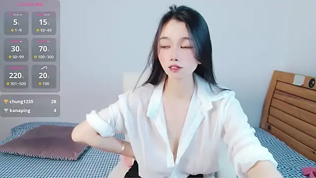 amihuang - Amihuang's free webcam - UK Sex Cams