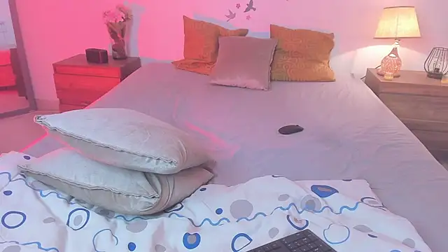 Alazbel8 webcam