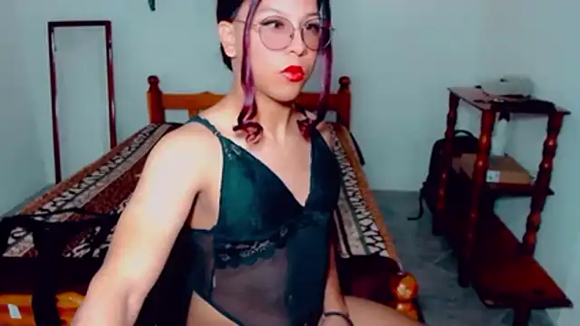 SakuraDumas webcam