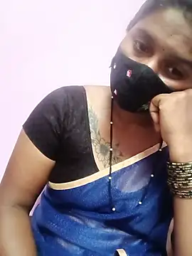 CuteDevilAnu webcam