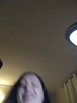 AMYRA_HOT webcam