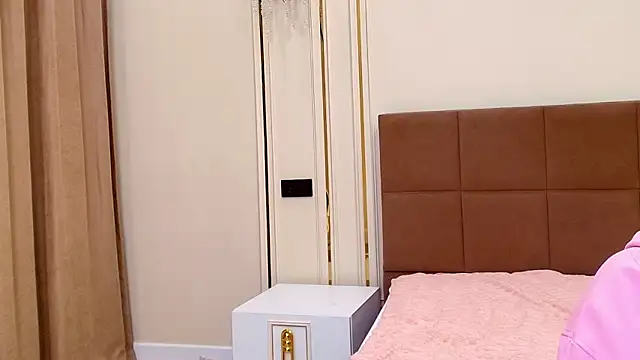 maddie_perezz webcam
