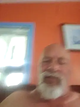 bbwlvr16@xh webcam