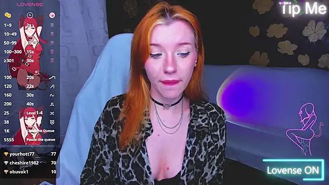 MeganNewCat webcam