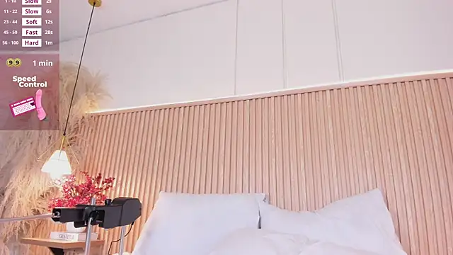 NahimiThompson webcam