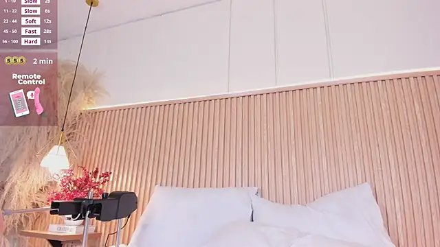 nahimithompson - NahimiThompson's free webcam - UK Sex Cams