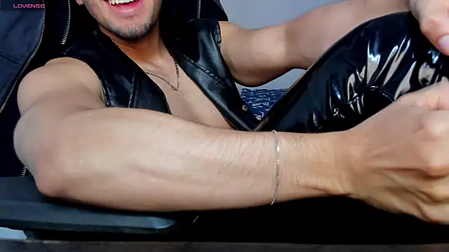 Tommy_Bred webcam