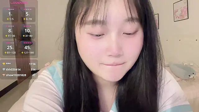 rain_mm (F young) - 脱掉内内把内内咬住＋无内内m腿