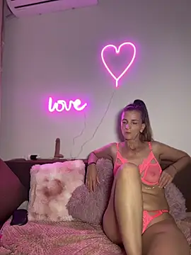 Sabrinedivinee webcam