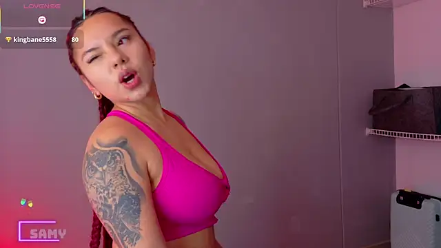 samantha_tattu webcam