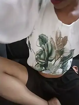 neha_singh0 webcam
