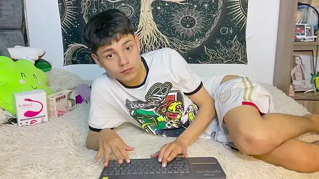 Andy_Belier23's live cam