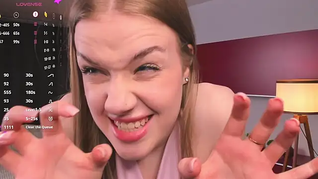 OdellaFrake webcam