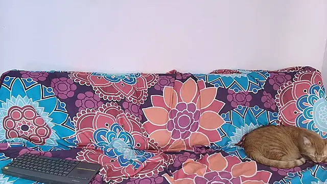 Nikki__uwu webcam