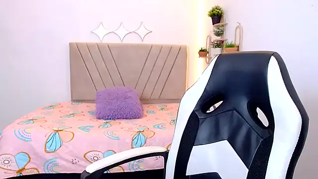 zara_cute webcam