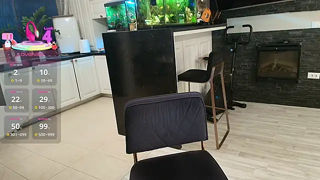 Layla- webcam