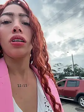 roxyrougee webcam