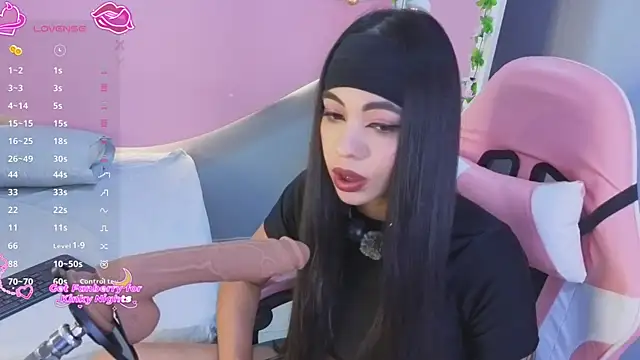 lulu_wonder webcam