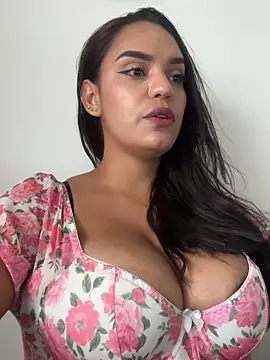 Sara-77 webcam