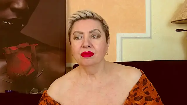 LadyPosh webcam