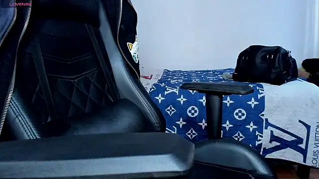 Tommy_Bred webcam