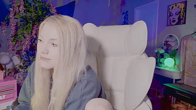 Talulaa live cam on StripChat