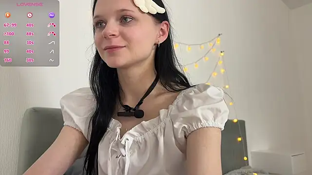 meowchaa live cam on StripChat