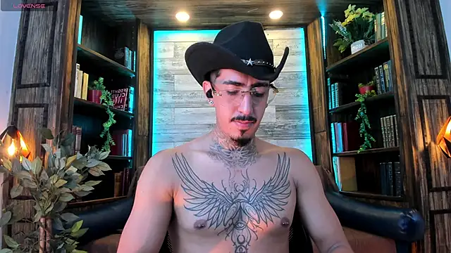 Donovan_Desmond webcam