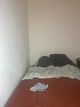 Ambredelacroix live sex cam
