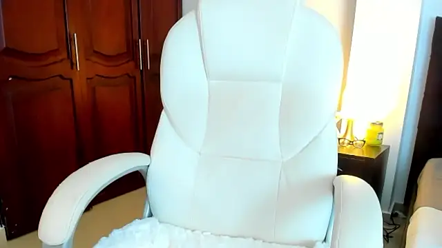 kathyajhonss webcam