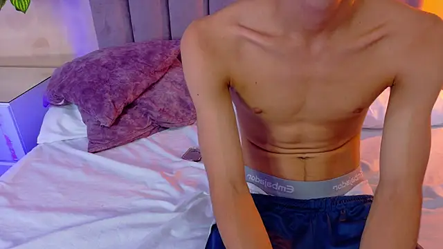 Liam__Mercury live sex cam