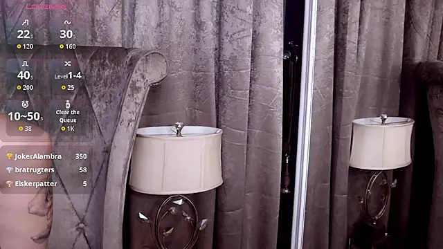 BustyGizelle webcam
