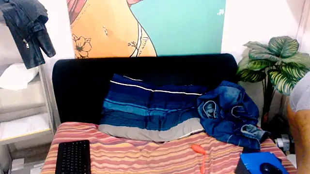 Angel_of_sensuality live cam on StripChat
