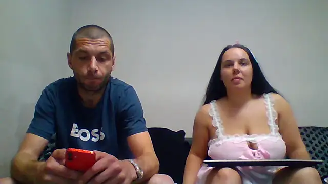 kinkycouple142 - Kinkycouple142's free webcam - UK Sex Cams
