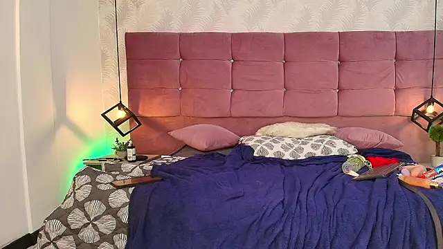 CelesteNeirafg webcam
