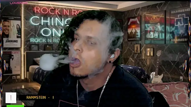 chino_roz webcam