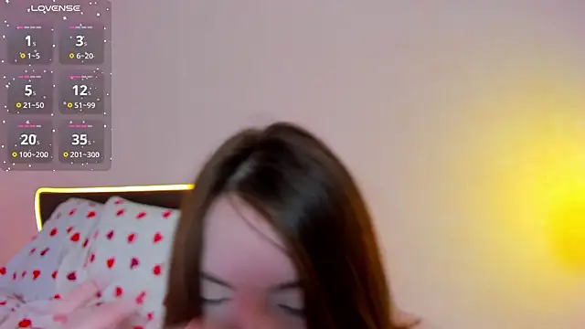 lexxxxxxi webcam