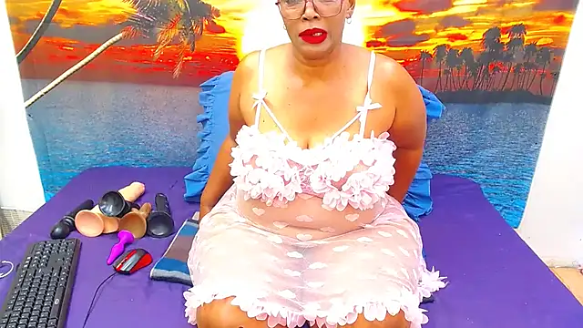 Brookylynbrownxx webcam
