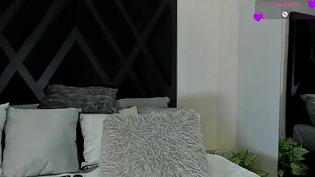 zoe_martins_ webcam