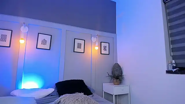 Ivyy_sweet_ live cam on StripChat