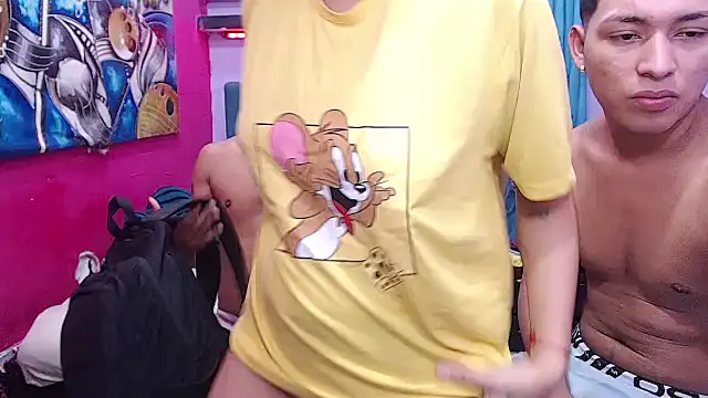 twink_fucks webcam