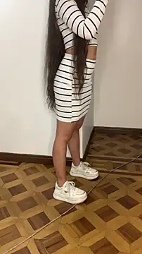 DulceLatinaxo webcam
