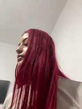 SCARLETVELVET_ webcam