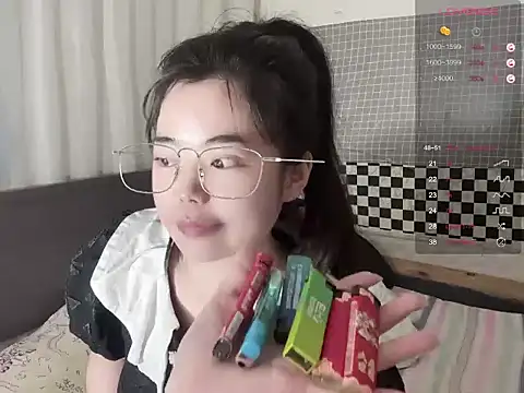 Lili-0521 webcam