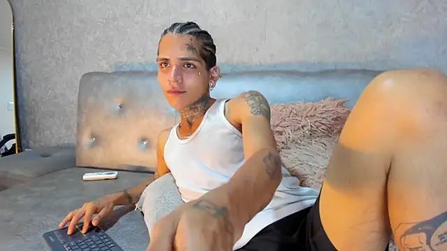 SoldierBoy_666 webcam